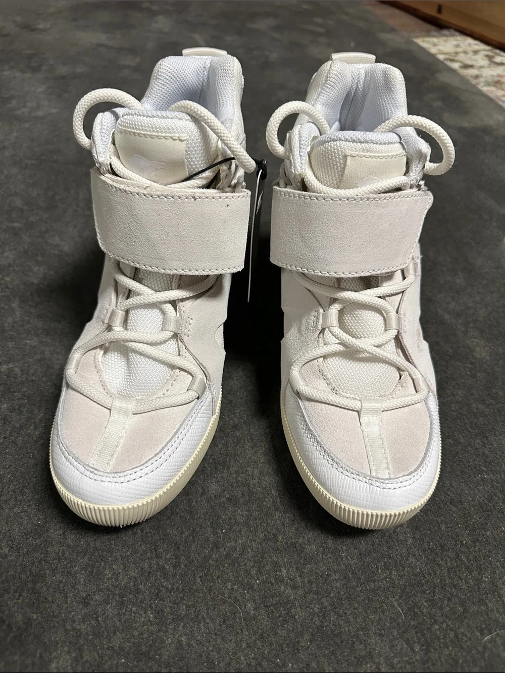Sorel Out N About IV Chillz Waterproof Sneaker Boots White NWT Women’s 7